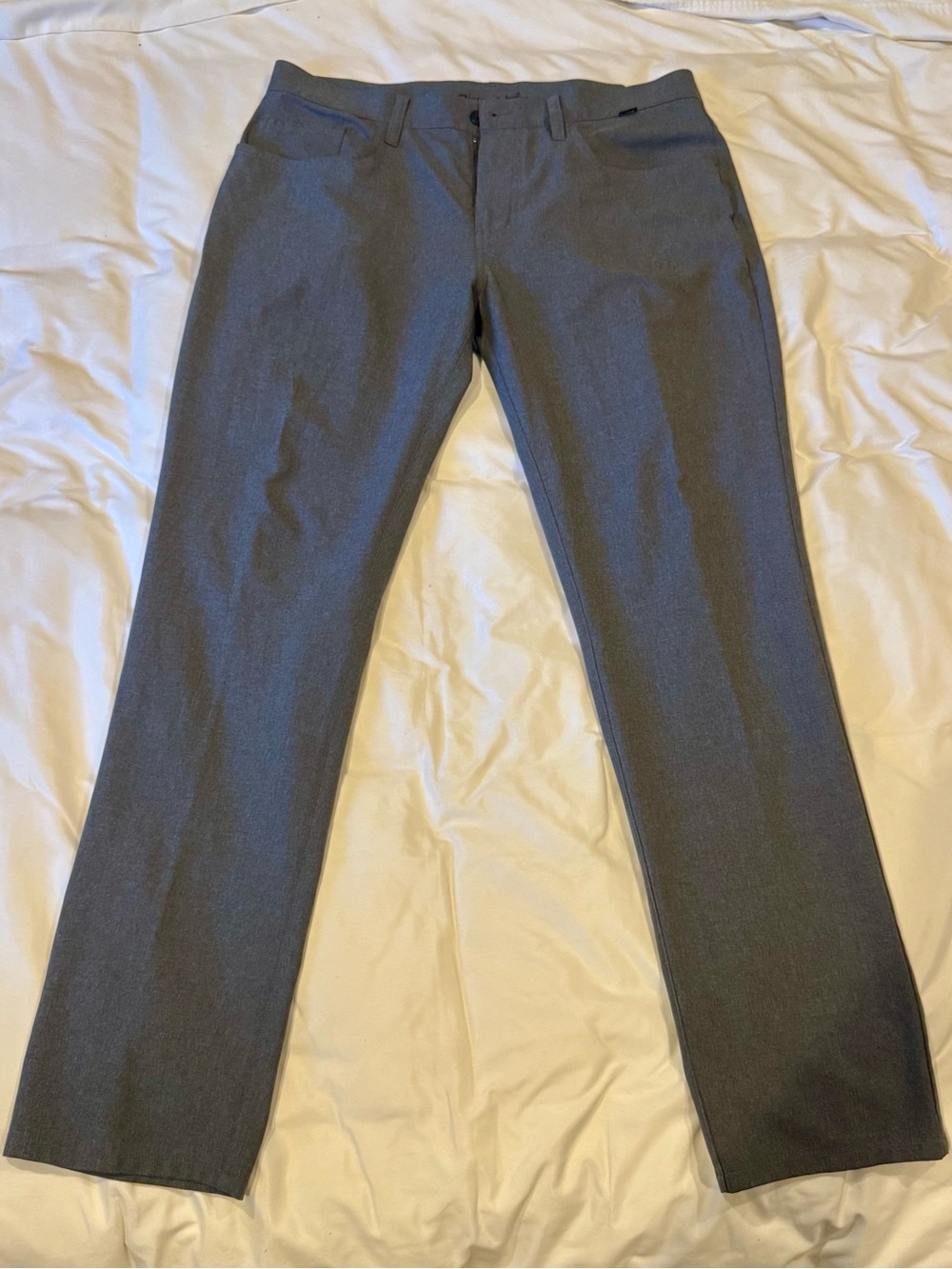 Travis Mathew Men's Heather Gray Dress Pants